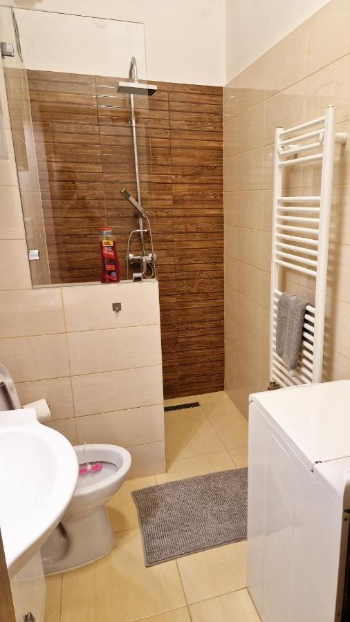 C22 Apartman Budapesta Exterior foto